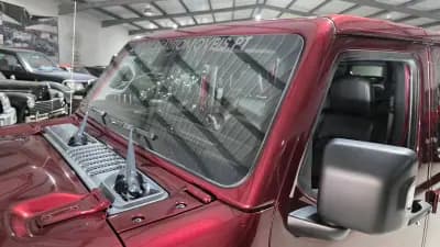 Sell Jeep Gladiator 2021 - 59900 EUR, 125181 km - AUTO.MOTO.pt