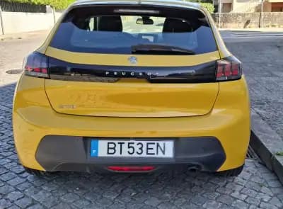 Sell Peugeot 208 2019 - 12950 EUR, 87500 km - AUTO.MOTO.pt