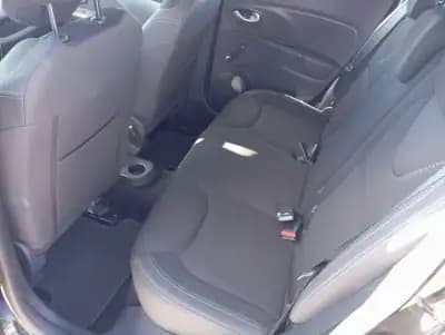 Sell Renault Clio Sport Tourer 2019 - 9990 EUR, 186806 km - AUTO.MOTO.pt