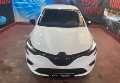 Vendo Renault Clio 2022 - 17899 EUR, 38000 km - AUTO.MOTO.pt
