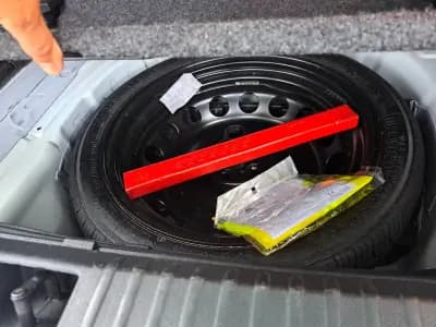 Sell SEAT Arona 2023 - 15990 EUR, 49350 km - AUTO.MOTO.pt