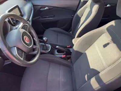 Vendo Fiat Tipo Station Wagon 2018 - 12900 EUR, 94406 km - AUTO.MOTO.pt