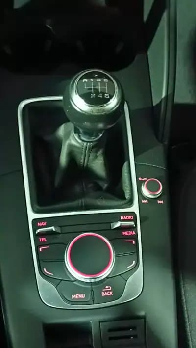 Vendo Audi A3 2015 - 17800 EUR, 106018 km - AUTO.MOTO.pt