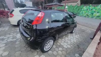 Vendo Fiat Punto 2016 - 6990 EUR, 160000 km - AUTO.MOTO.pt