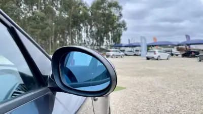 Vendo BMW 123 2007 - 11900 EUR, 253000 km - AUTO.MOTO.pt