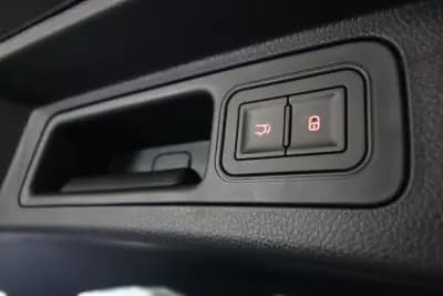 Vendo BYD Seal U 2025 - 44500 EUR, 800 km - AUTO.MOTO.pt