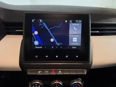 Vendo Renault Clio 2023 - 16250 EUR, 68855 km - AUTO.MOTO.pt