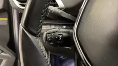 Vendo Peugeot 3008 2019 - 18990 EUR, 94948 km - AUTO.MOTO.pt