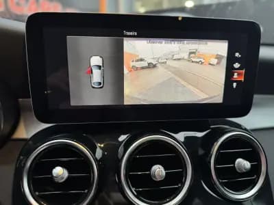 Vendo Mercedes-Benz GLC 300 2021 - 46900 EUR, 129900 km - AUTO.MOTO.pt