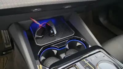 Vendo BMW 530e 2024 - 59900 EUR, 38890 km - AUTO.MOTO.pt