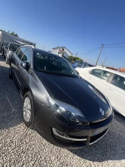 Vendo Renault Laguna Break 2013 - 6250 EUR, 244000 km - AUTO.MOTO.pt