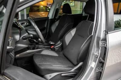 Sell Peugeot 2008 2018 - 9990 EUR, 88415 km - AUTO.MOTO.pt