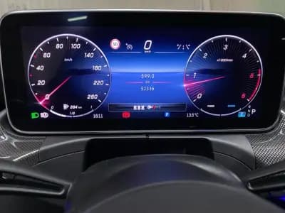 Sell Mercedes-Benz C 300 2022 - 47950 EUR, 52000 km - AUTO.MOTO.pt