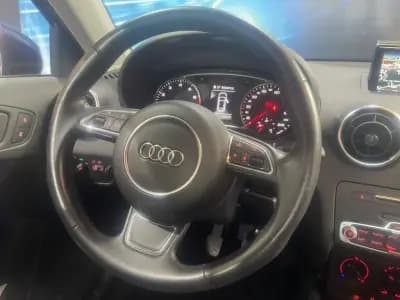 Sell Audi A1 Sportback 2018 - 15750 EUR, 80000 km - AUTO.MOTO.pt