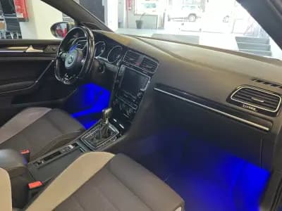 Vendo Volkswagen Golf 2016 - 26990 EUR, 127000 km - AUTO.MOTO.pt