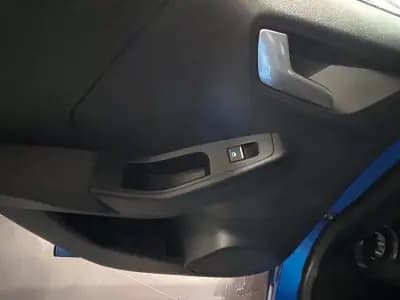 Sell Ford Puma 2023 - 18500 EUR, 98000 km - AUTO.MOTO.pt