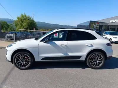 Vendo Porsche Macan 2016 - 47500 EUR, 155000 km - AUTO.MOTO.pt