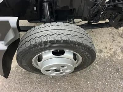 Sell Mitsubishi FUSO 2013 - 21900 EUR, 134000 km - AUTO.MOTO.pt