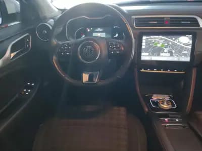 Sell MG ZS 2022 - 17950 EUR, 75000 km - AUTO.MOTO.pt