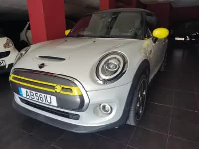 Sell MINI Electric 2020 - 16750 EUR, 95000 km - AUTO.MOTO.pt