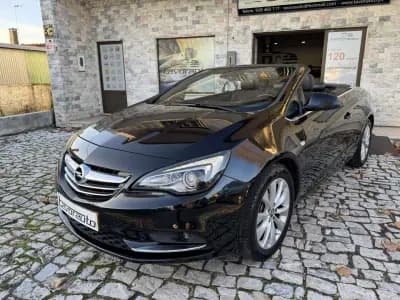 Vendo Opel Cascada 2018 - 16900 EUR, 128000 km - AUTO.MOTO.pt