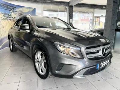 Sell Mercedes-Benz GLA 180 2015 - 17600 EUR, 152300 km - AUTO.MOTO.pt