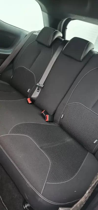 Sell Citroën DS3 2013 - 11900 EUR, 119710 km - AUTO.MOTO.pt