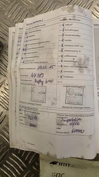 Vendo Volkswagen Cross Up! 2013 - 7750 EUR, 154338 km - AUTO.MOTO.pt