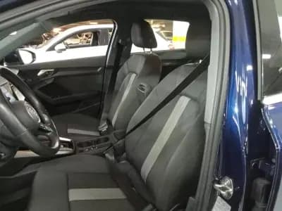 Vendo Audi A3 Sportback 2021 - 25900 EUR, 75386 km - AUTO.MOTO.pt