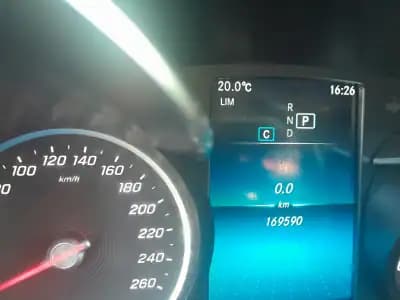 Vendo Mercedes-Benz C 220 2020 - 29500 EUR, 167000 km - AUTO.MOTO.pt