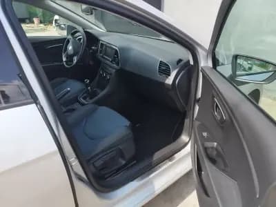Vendo SEAT Leon 2015 - 11750 EUR, 161000 km - AUTO.MOTO.pt