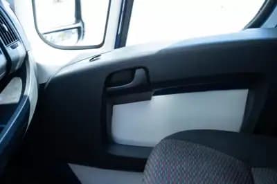 Sell Citroën Jumper 2020 - 18900 EUR, 111000 km - AUTO.MOTO.pt