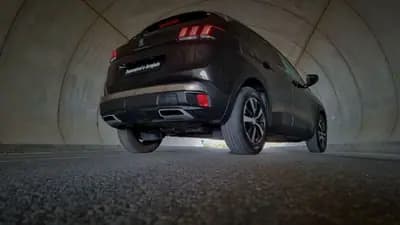 Vendo Peugeot 3008 2020 - 21500 EUR, 90000 km - AUTO.MOTO.pt