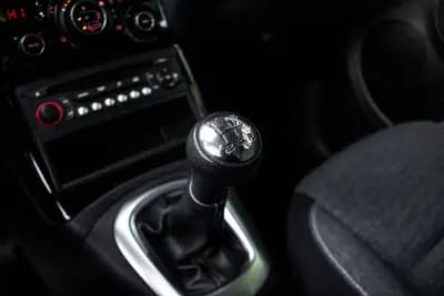 Sell Citroën C3 Picasso 2017 - 7750 EUR, 86402 km - AUTO.MOTO.pt