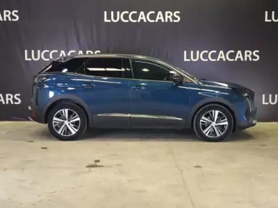 Vendo Peugeot 3008 2022 - 21990 EUR, 34669 km - AUTO.MOTO.pt