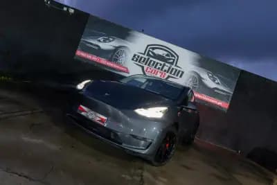 Vendo Tesla Model Y 2023 - 37900 EUR, 45000 km - AUTO.MOTO.pt