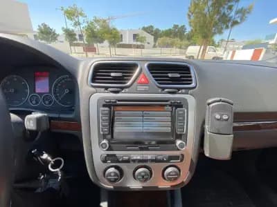 Sell Volkswagen EOS 2009 - 18500 EUR, 71621 km - AUTO.MOTO.pt