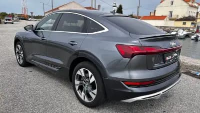 Vendo Audi e-tron Sportback 2020 - 35000 EUR, 58000 km - AUTO.MOTO.pt