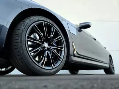 Vendo BMW 740 2017 - 35900 EUR, 125000 km - AUTO.MOTO.pt