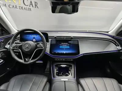 Vendo Mercedes-Benz E 300 2024 - 61500 EUR, 63000 km - AUTO.MOTO.pt