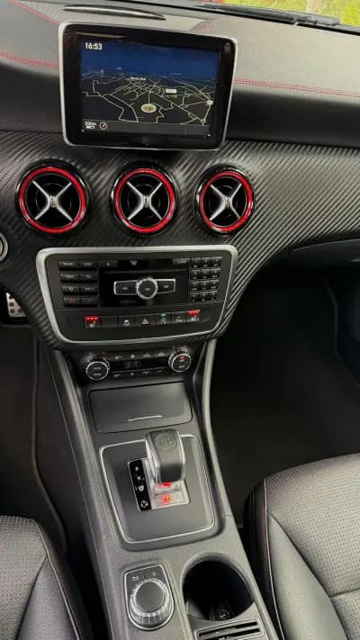 Vendo Mercedes-Benz A 45 AMG 2015 - 30500 EUR, 134000 km - AUTO.MOTO.pt