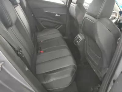 Vendo Peugeot 3008 2021 - 21950 EUR, 151000 km - AUTO.MOTO.pt