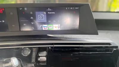 Sell Peugeot 3008 2024 - 32500 EUR, 6761 km - AUTO.MOTO.pt