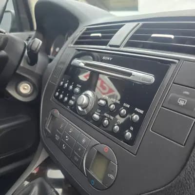 Sell Ford C-Max 2005 - 5450 EUR, 238550 km - AUTO.MOTO.pt