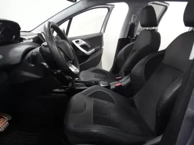 Sell Peugeot 2008 2018 - 11500 EUR, 85000 km - AUTO.MOTO.pt