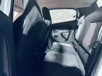 Vendo Renault Twingo 2023 - 16990 EUR, 16461 km - AUTO.MOTO.pt