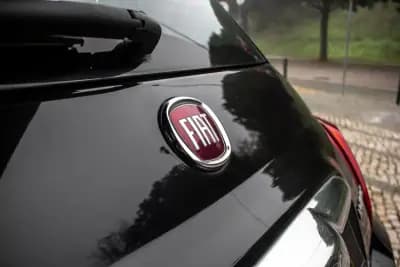 Sell Fiat 500 2021 - 11990 EUR, 76615 km - AUTO.MOTO.pt