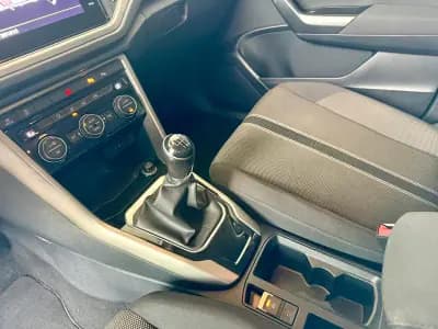 Vendo Volkswagen T-Roc 2022 - 21490 EUR, 55307 km - AUTO.MOTO.pt