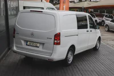 Vendo Mercedes-Benz 2019 - 24880 EUR, 138000 km - AUTO.MOTO.pt