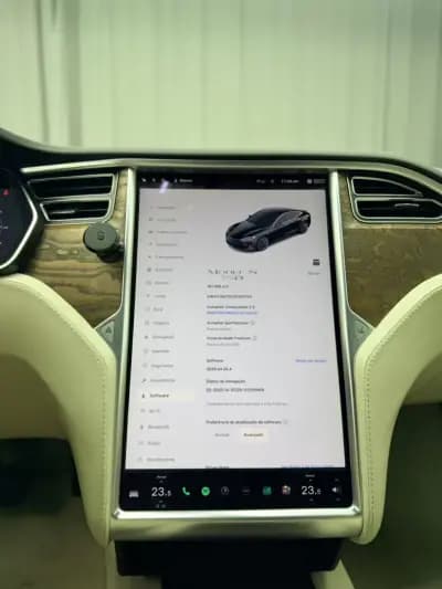 Vendo Tesla Model S 2018 - 23500 EUR, 183000 km - AUTO.MOTO.pt